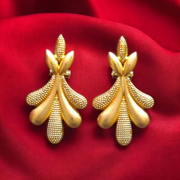 Gold-Plated Anti-Tarnish Necklace Set