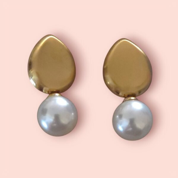 pearl drop earrings