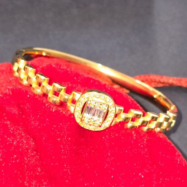 anti-tarnish gold plated bracelet